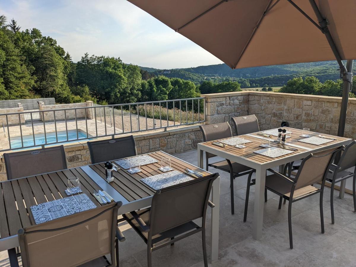 Domaine De Fleurie Bed & Breakfast Tursac Exterior photo
