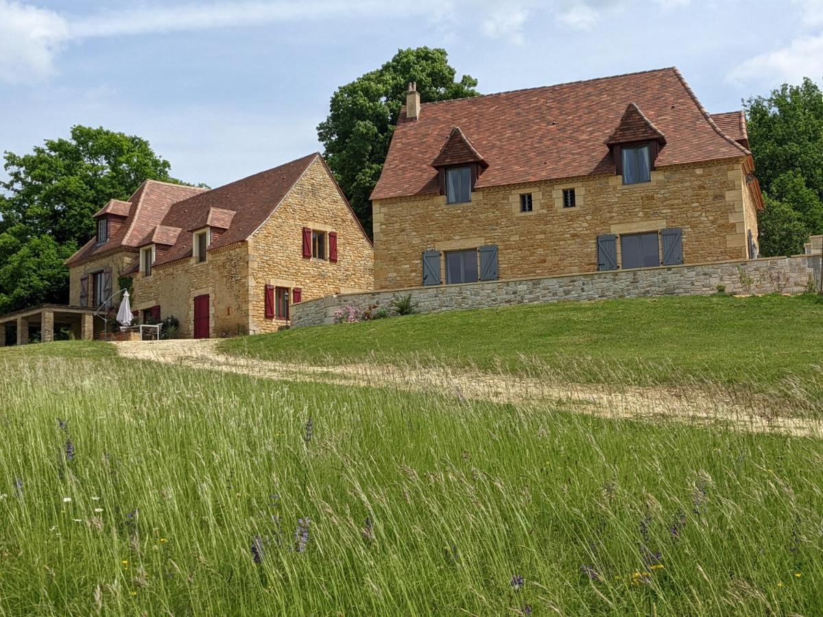 Domaine De Fleurie Bed & Breakfast Tursac Exterior photo