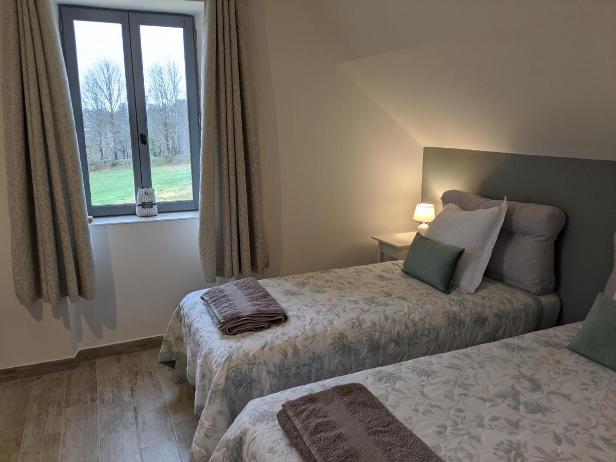 Domaine De Fleurie Bed & Breakfast Tursac Exterior photo