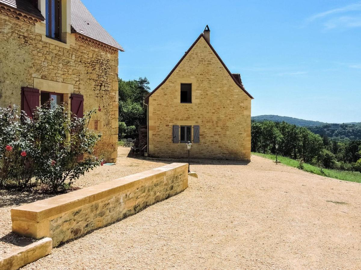 Domaine De Fleurie Bed & Breakfast Tursac Exterior photo